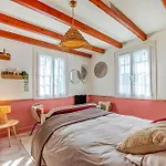 Maison Au Bord De Holiday home