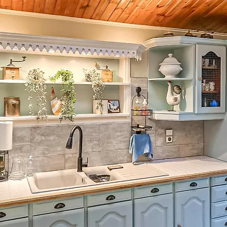 Maison Au Bord De بيت للعطل