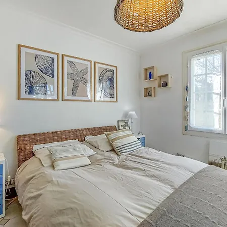Maison Au Bord De بيت للعطل