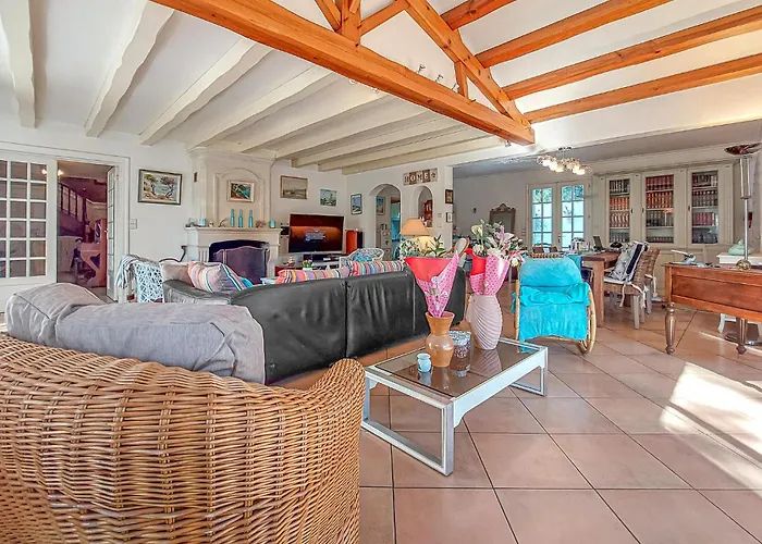 Holiday home Maison Au Bord De